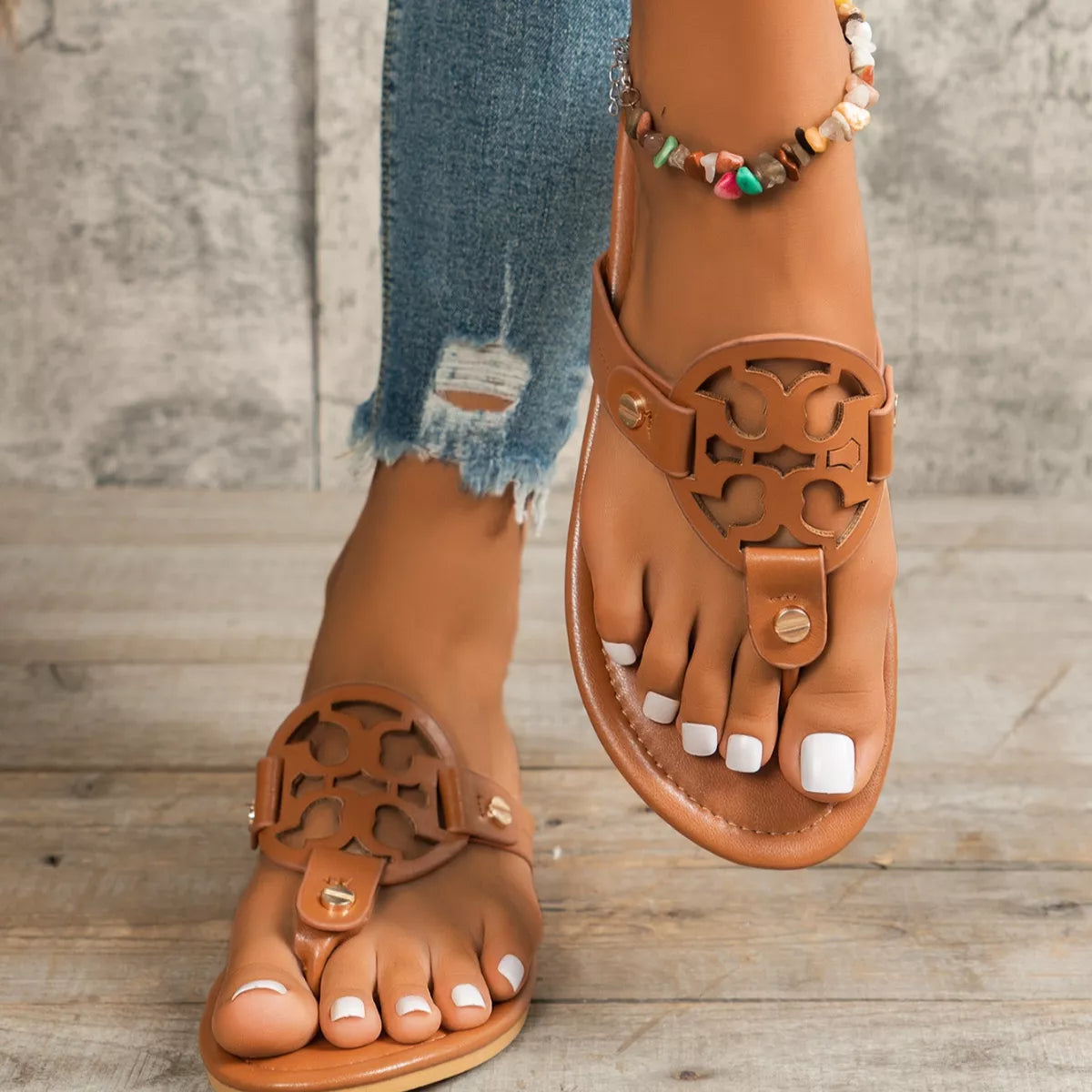 Women's Toe Post Flat Sandals | PU Leather Summer Flip Flop Style