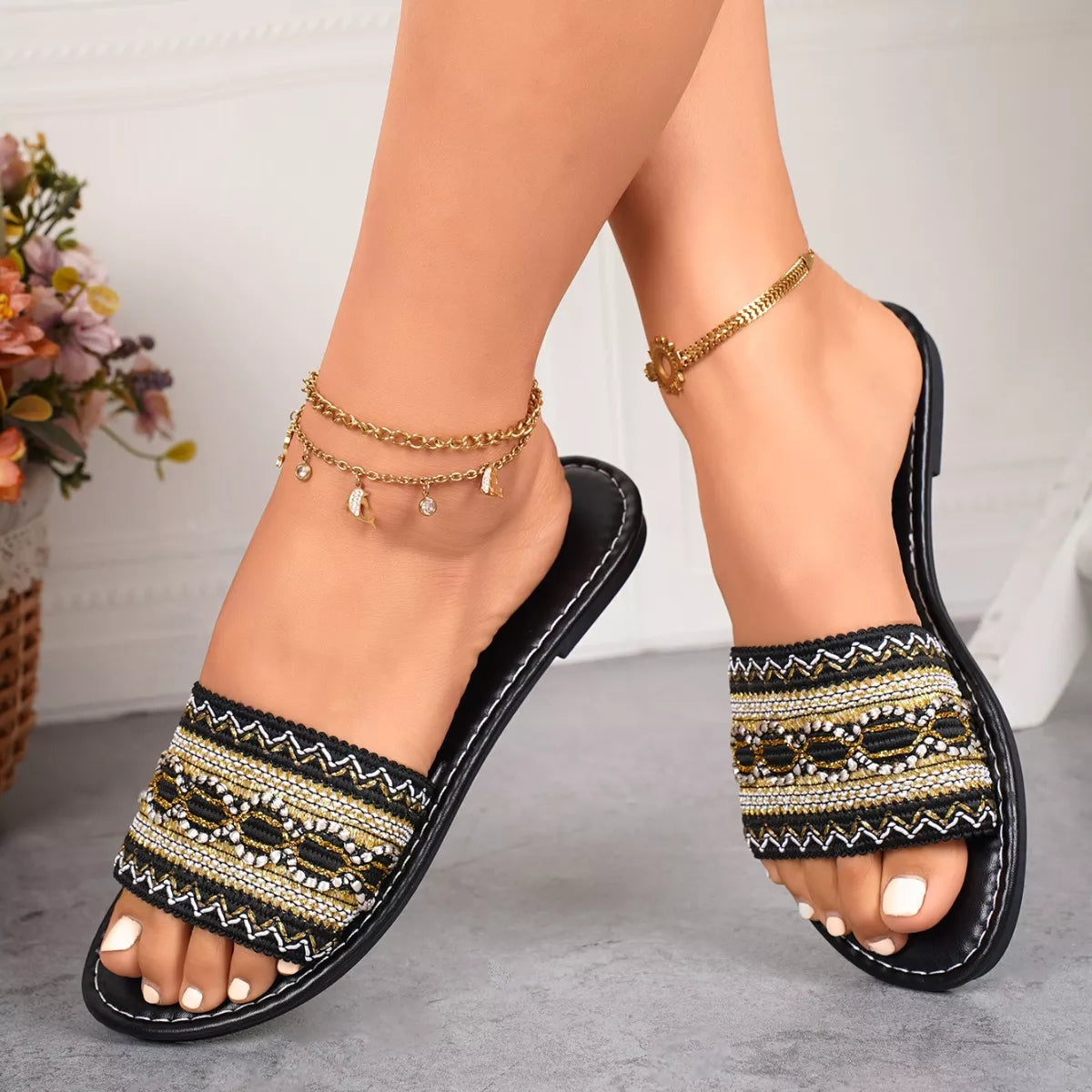 Women's Open Toe Flat Sandals – Polyester Slip-On Mules in White & Black