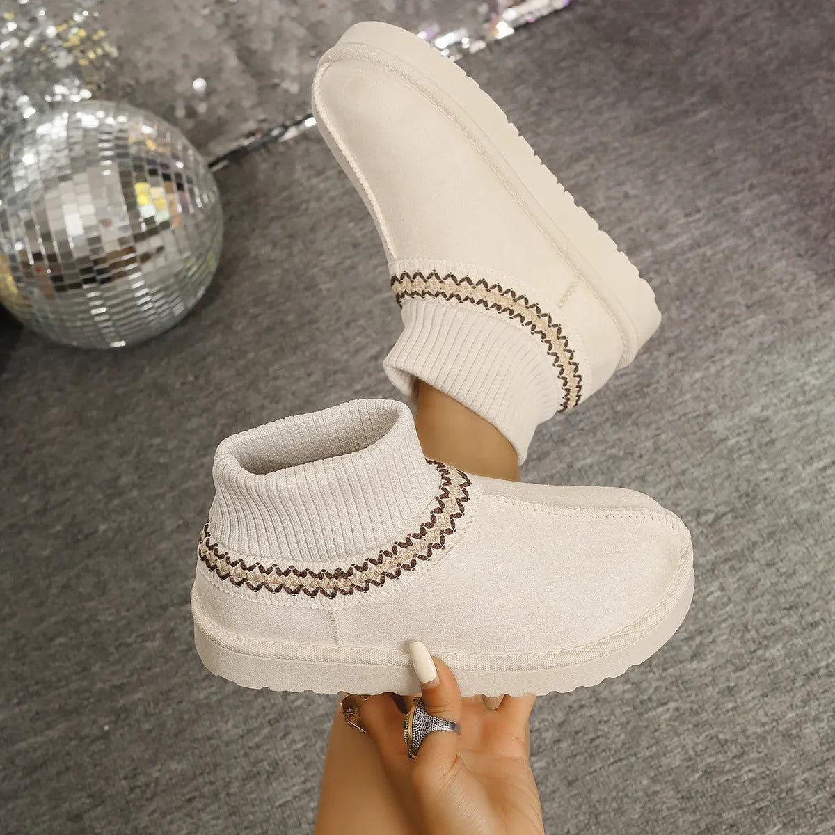Women's Round Toe Platform Boots – Mesh & PU Leather Flat Boots